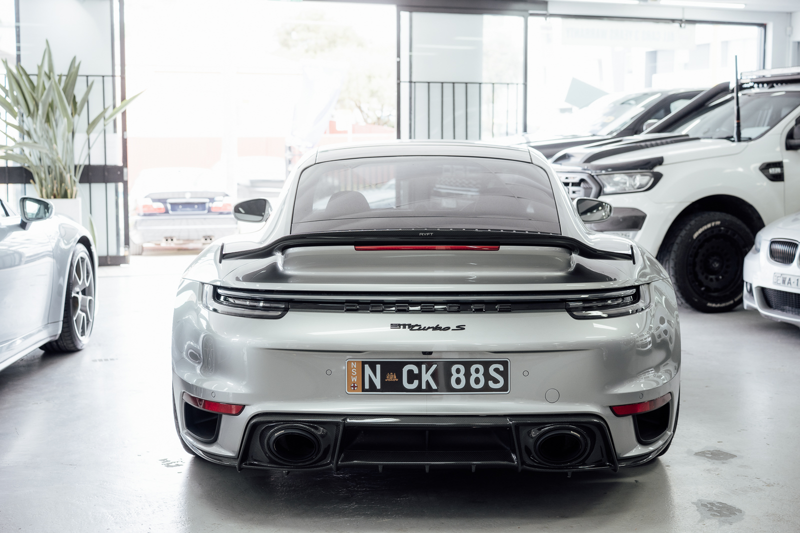 911 turbo SS-18