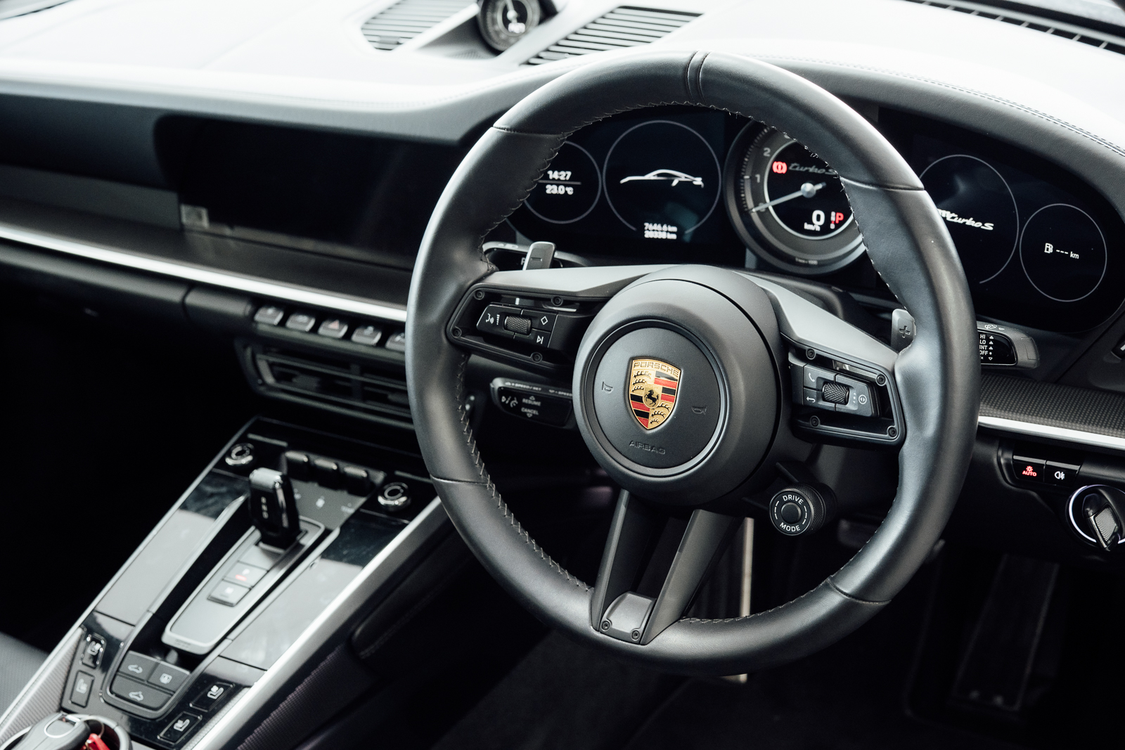 911 turbo rob-16