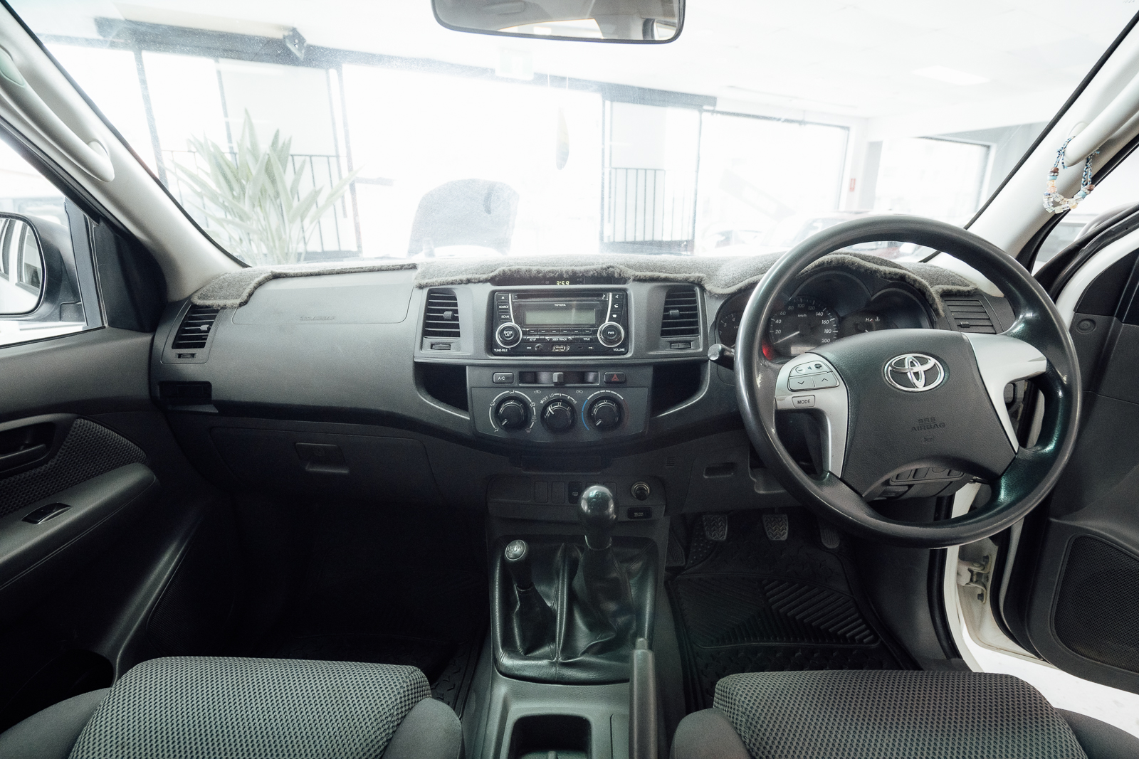 hilux-17